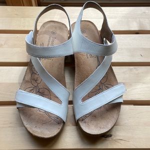 Josef Siebel Tonga Leather Sandal Size 39